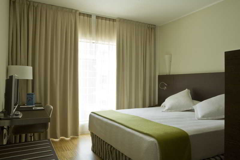 Hotel Nh Darsena 4*